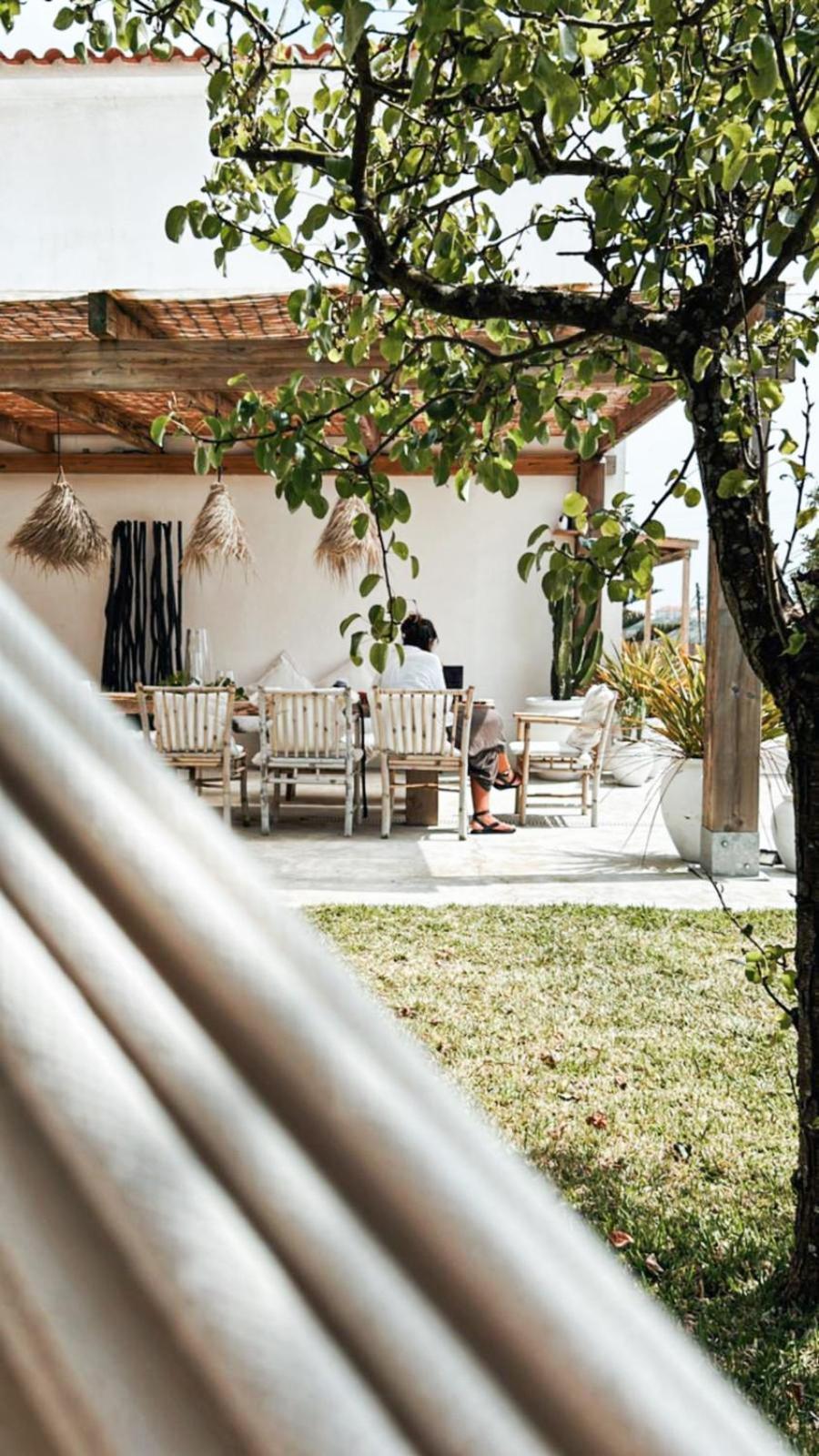 Ocean House - Ribeira D'Ilhas Ericeira Hostel Exterior photo